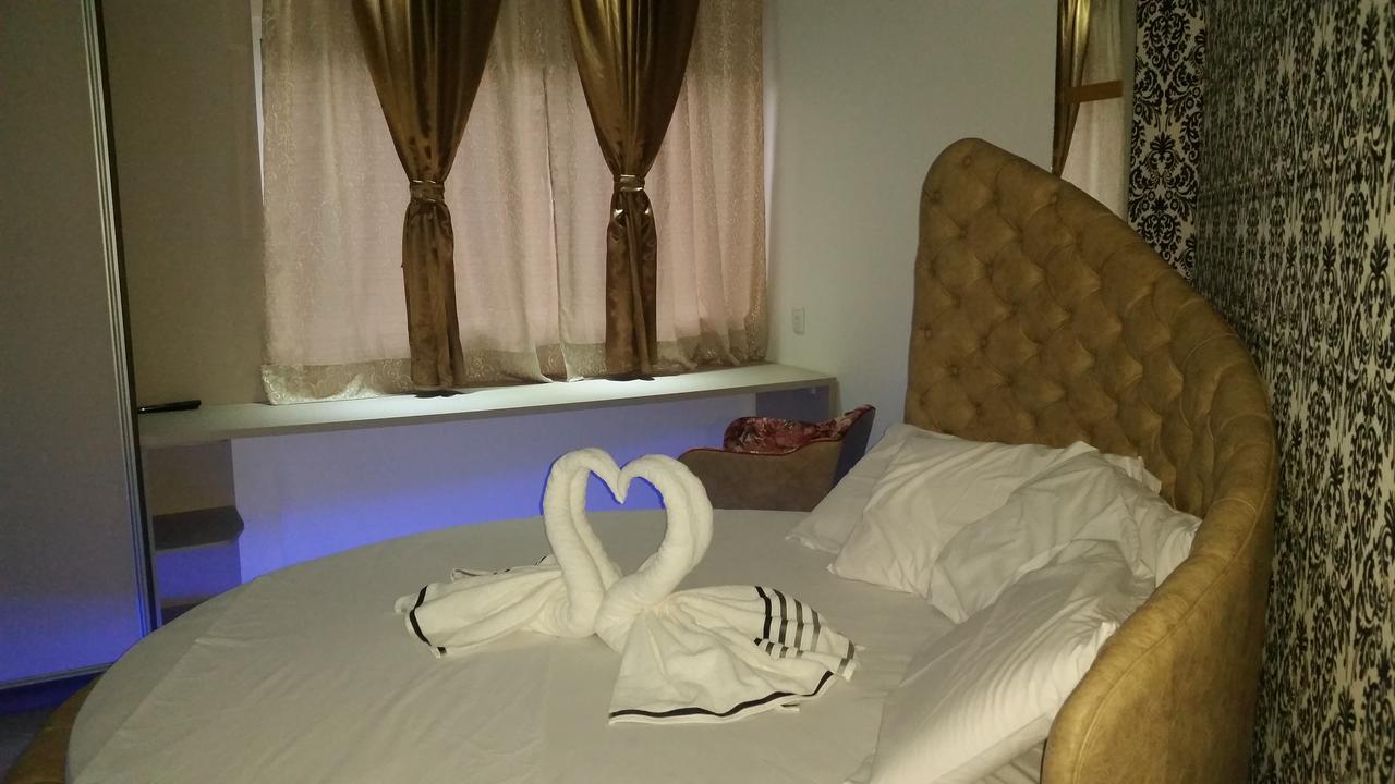 Hotel Vanes Coronel Freitas Стая снимка
